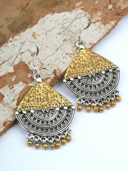 Neeta Boochra - This Ghungroo Earring Are Crafted In Oxidized Silver With Gold Plated