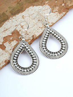 Neeta Boochra - This Tear-Drop Rawa Earrings Are Handcrafted In Silver With Leaf Design