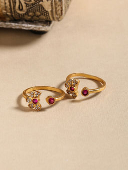 Shoshaa - Gold Pink Gold-Plated Artificial Stones Toe Rings (Set of 2)