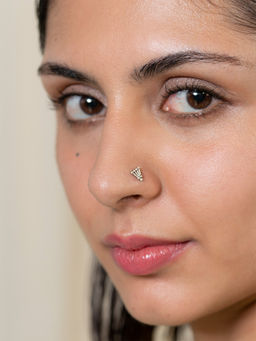 Shaya by CaratLane - 925 Silver Shaya by CaratLane Antique Baas Gardening Wali Nose Pin in