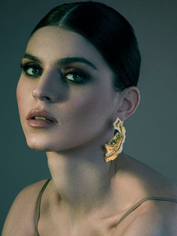 Shaze - Edged Curve Earings For Women