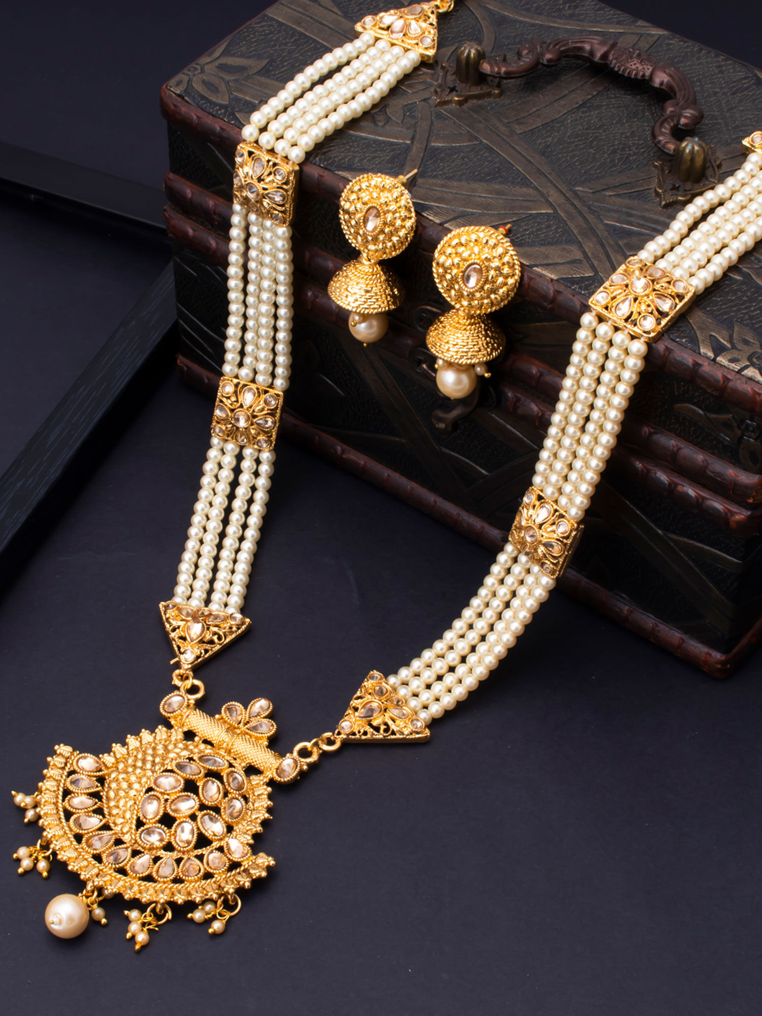 Gold pearl long necklace Clearance
