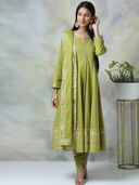 Green color option, Sold out, Currently selected