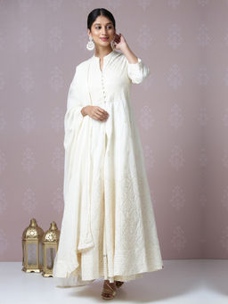 Biba - Off White Embroidered Kurta With Skirt And Dupatta & Mask (Set of 4)