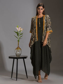 Soup by Sougat Paul - Printed Dhoti Jumpsuit With Tassel Detail Paired With Sequence Jacket(Set of 2)