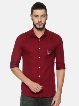 SHOWOFF - Cotton Maroon Solid Casual Slim Fit Shirt