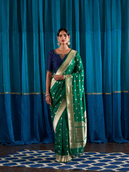 WeaverStory - Handwoven Green Ginni Booti Saree With Unstitched Blouse