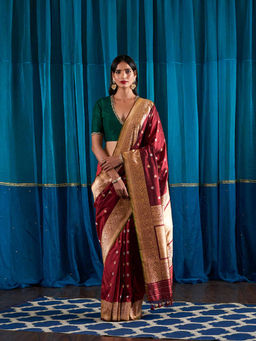 WeaverStory - Handwoven Maroon Kadhwa Booti Saree With Silver Zari With Unstitched Blouse