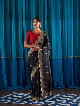 WeaverStory - Handwoven Black Scalloped Border Saree With Black Brocade Blouse With Unstitched Blouse