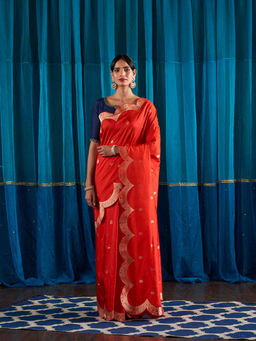 WeaverStory - Handwoven Red Scalloped Meenakari Border Saree With Blue Blouse With Unstitched Blouse