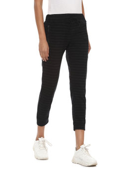 PINACOLADA - Women Black Color Stripes Joggers