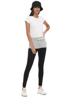 PINACOLADA - Women Black Color Solid Joggers