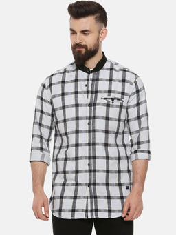 Campus Sutra - Men Checkered Casual White Shirt