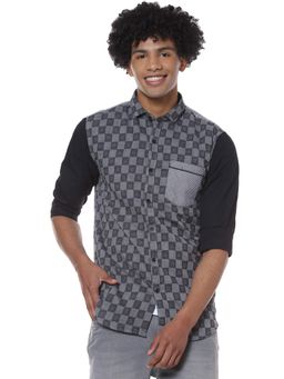 Campus Sutra - Men Checkered Casual Grey Shirt