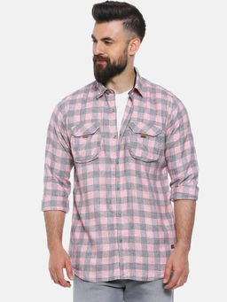 Campus Sutra - Men Checkered Casual Pink Shirt