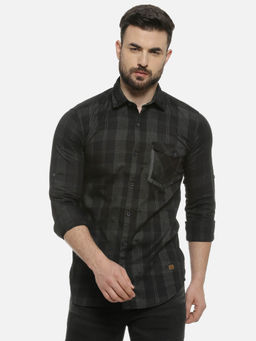 Campus Sutra - Men Checkered Casual Black Shirt