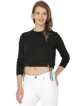 PINACOLADA - Black Solid Round Neck Casual Crop Top