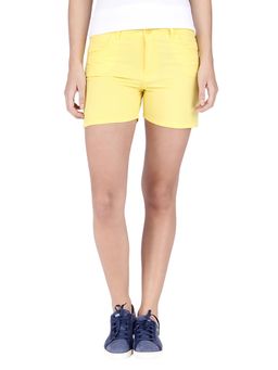 PINACOLADA - Women Solid Yellow Hotpants