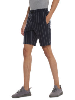 Campus Sutra - Stylish Stripes Casual Shorts