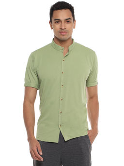 Campus Sutra - Solid Stylish Half Sleeve Casual Shirts
