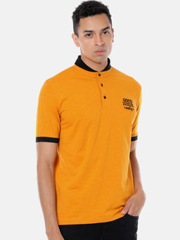 Campus Sutra - Men Printed Henley Neck Yellow T-Shirt