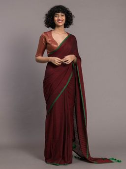 Suta - Maroon Solid Cotton Acrylic Saree without Blouse