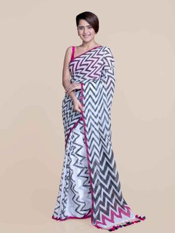 Suta - White, Grey And Pink Screen Printed Mul Cotton Saree without Blouse