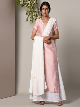 trueBrowns - Mud Pink White Kurta And White Silver Crinkle Dupatta Set