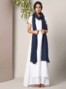 trueBrowns - White Dabka Kurta And Blue Crinkle Dupatta Set