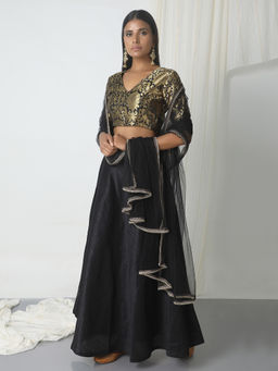 trueBrowns - Black Brocade Blouse