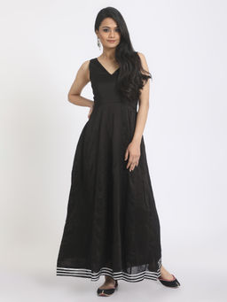 trueBrowns - Black Gota Dress