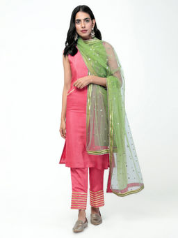 trueBrowns - Pink Gota Straight Kurta - Set of 3