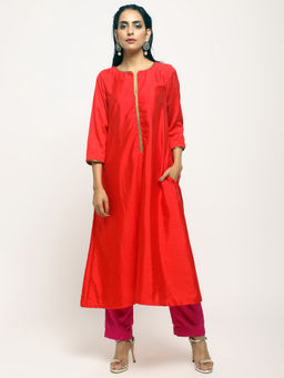 trueBrowns - Red Laced Kurta - Set of 2