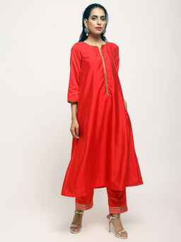 trueBrowns - Red Laced Kurta With Pant - Set of 2