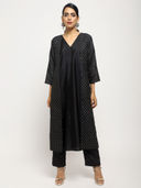 Black color option, Sold out, Currently selected