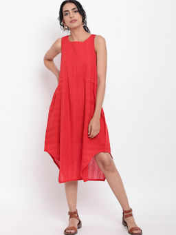 trueBrowns - Red Dobby Panelled Dress