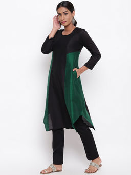 trueBrowns - Black Kurta With Pant (Set of 2)