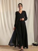Black color option, Sold out, Currently selected