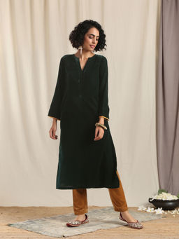 trueBrowns - Green Velvet Slit Kurta