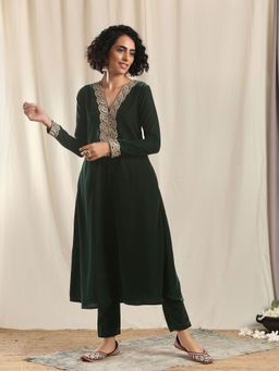 trueBrowns - Green Velvet Flared Gota Kurta