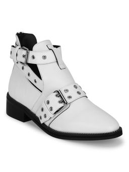 Truffle Collection - White Solid Boots