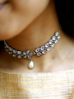 Teejh - by Joker and Witch White Brass Choker