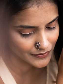 Teejh - by Joker and Witch Soumya Multicolored Stone Nose Pin