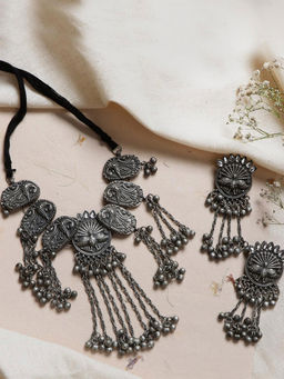 Teejh - by Joker and Witch Ridhi Silver Oxidised Choker Necklace Set for Women