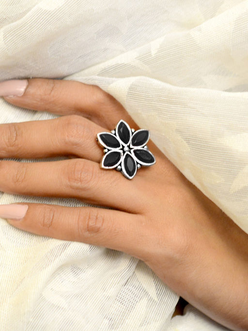 Teejh by Joker and Witch Ageless Black Stone Silver Ring