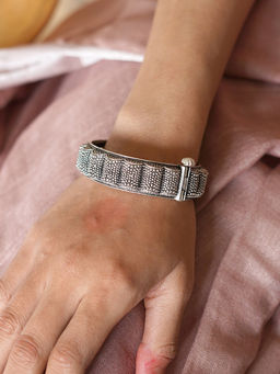 Teejh - by Joker and Witch Arshi Silver Oxidised Bangles for Women