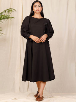 Tjori - The Kajaria Hand-Embroidered Black Dress