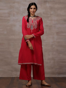 Tjori - Pink Embroidered Kurta And Pant (Set Of 2)