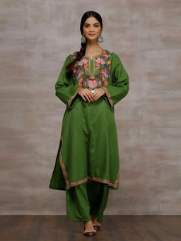 Tjori - Green Embroidered Kurta
