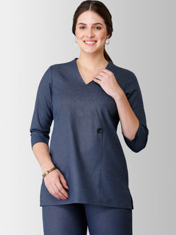 FABLE STREET - Navy Blue V Neck Houndstooth Top